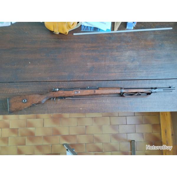 tres beau mauser gew 98 M  de grenier en 8x57 js  dans son jus  aucun poin�ons parasites