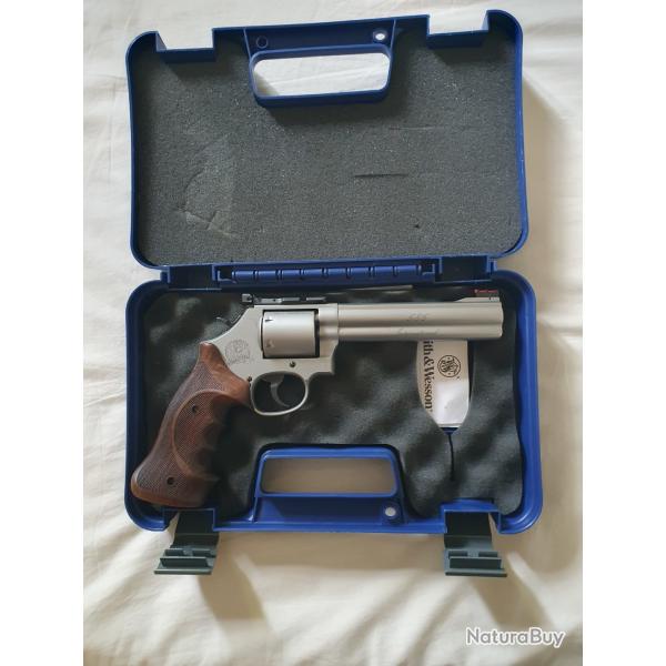 Revolver Smith & Wesson 686 International .357 Magnum