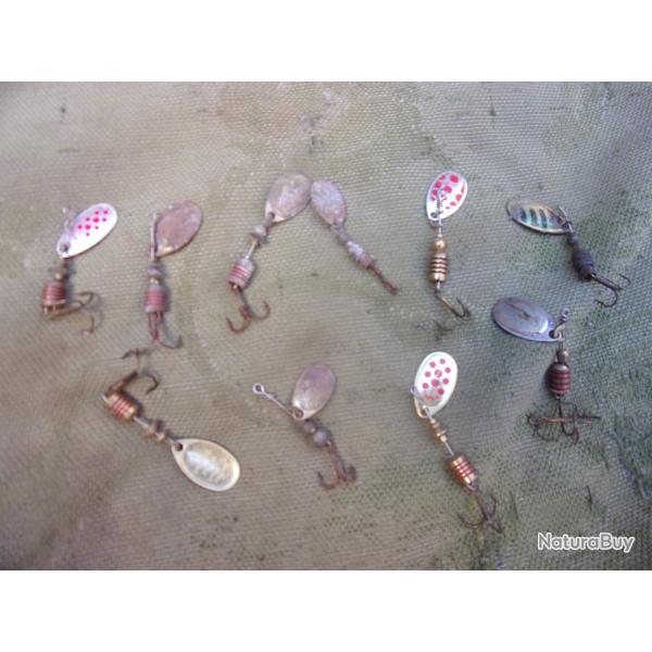 lot de cuilleres de peche