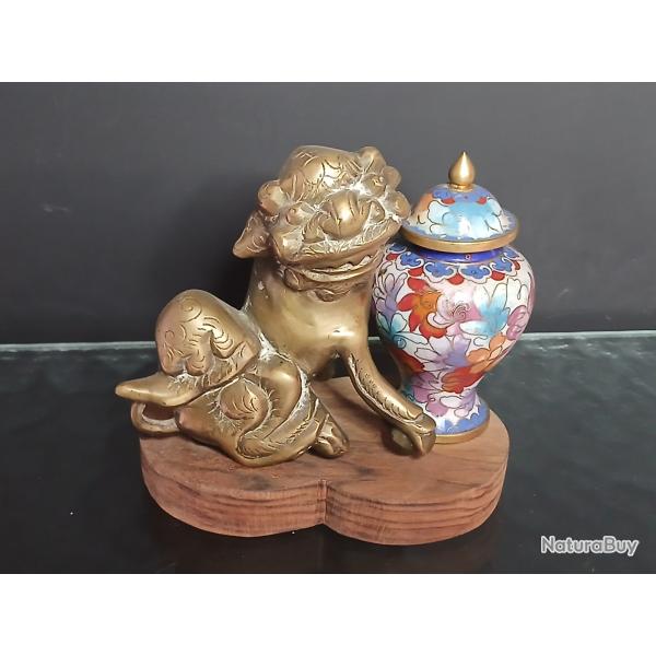 Superbe Chien Fo en bronze dor� massif