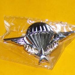 BREVET DE PARACHUTISTE DE L'ARMEE FRANCAISE , FABRICANT SANS  ,  HOMOLOGATION G 1185 ,  ETAT NEUF SO