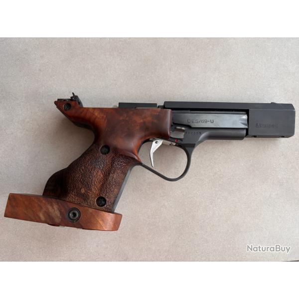 Pistolet UNIQUE 69U