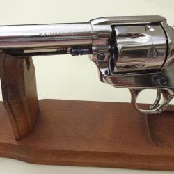 R&eacute;volver UbertI Cattleman SAA calibre 44-40