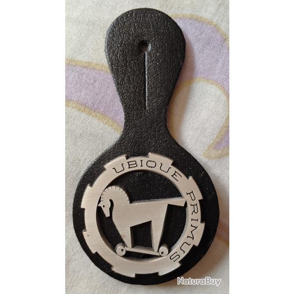 Insigne du 1� r�giment de chasseurs d'Afrique CANJUERS - Mod�le troupe avec cuir - Jamais port�