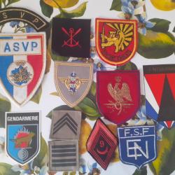lot &eacute;cussons militaires