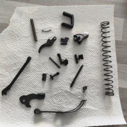 Kit de pi&egrave;ces de rechange complet pour Makarov.