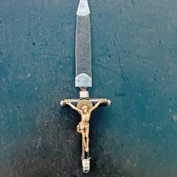 ANCIEN COUTEAU CRUCIFIX DES ANNEES 40 / 50 POUR COLLECTION, DAGUE, STYLET