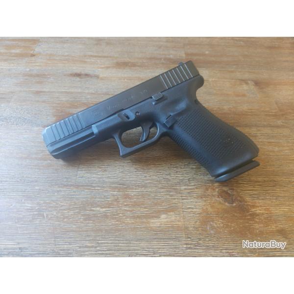 GLOCK 17 GEN 5 FS TRES PEU SERVI ENVIRON 100 CARTOUCHES