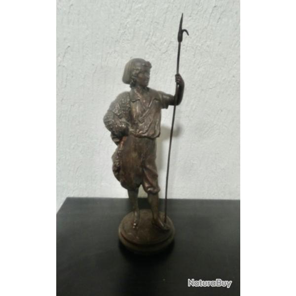 STATUE REGULE PECHEUR AU HARPON