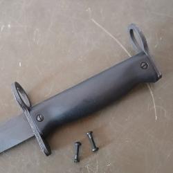 Vis et &Eacute;crou de Plaquette Ba&iuml;onnette MAS 49/56 & FAMAS - Neuf (lot de 2)