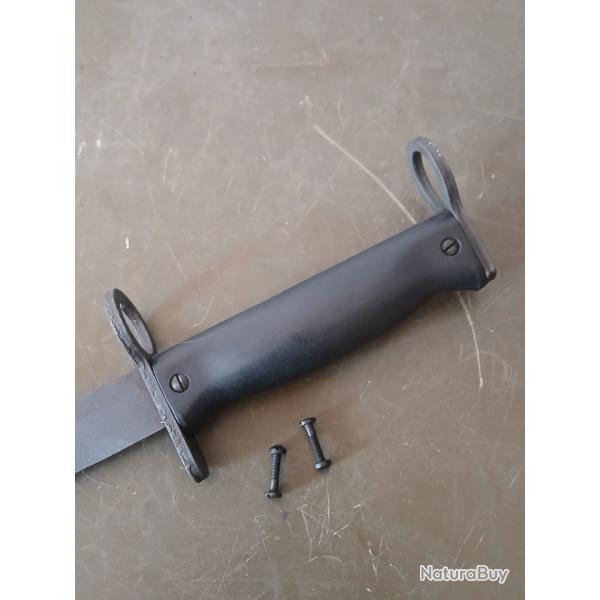 Vis et �crou de Plaquette Ba�onnette MAS 49/56 & FAMAS - Neuf (lot de 2)