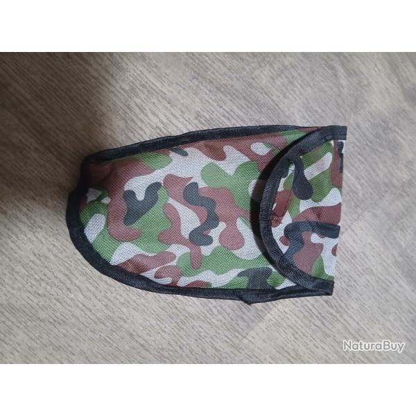 Pochette couleur militaire
