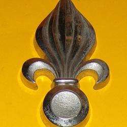 LEGION ETRANGERE : FLAMME EN METAL DE LA LEGION ETRANGERE DE L'ARMEE FRANCAISE , HAUTEUR 10 CM  , FA