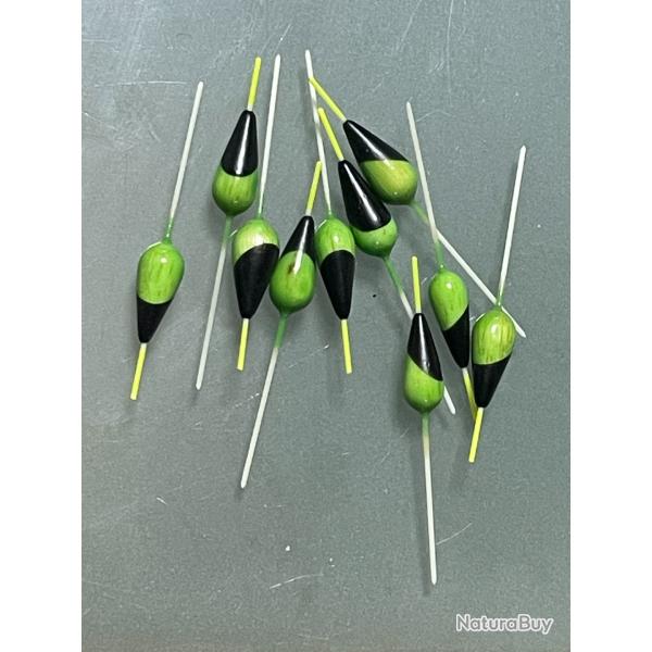 10 FLOTTEURS EN BALSA 0,3 Grs
