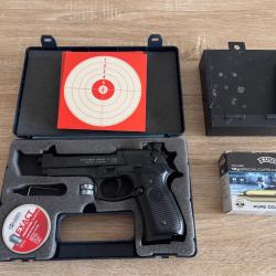 Umarex Beretta 92 FS CO2 4,5 mm - 3,5 J -  Bon &eacute;tat - Bo&icirc;te + support m&eacute;tallique cible + 2 barillets