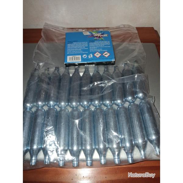 Vends lot de  22 sparclettes co2 12 g et 5 de powair entretien