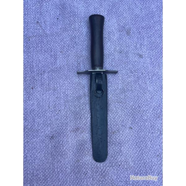Ancien couteau vengeur ww1