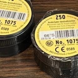 2 bo&icirc;tes de 250 amorces 1075 rws