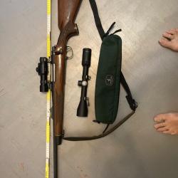 Carabine gauch&egrave;re Remington BDL 700 Calibre 270 Win . Vendue avec point rouge et lunette montage EAW