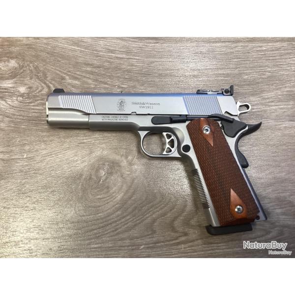 Pistolet smith et wesson 1911 SW1911 CAL 45