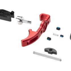 TTI Airsoft Extended Charging Handle with Selector Switch for AAP01 - Red - Ref 11331103500