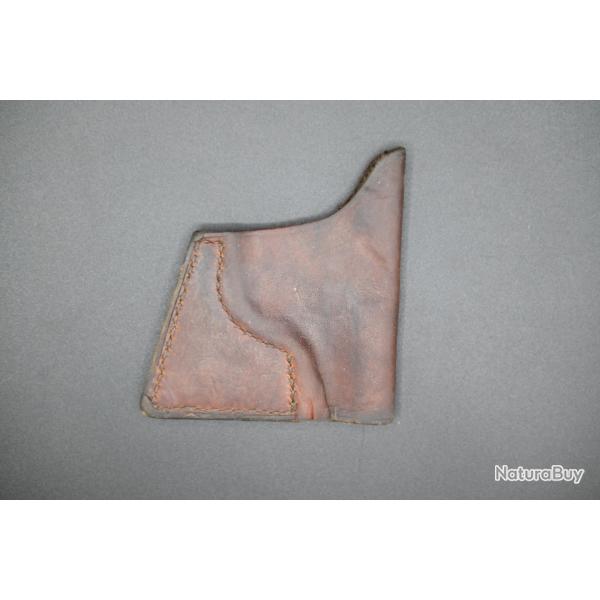 Etui cuir pour petit bulldog et velodog