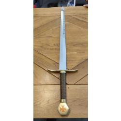 &Eacute;p&eacute;e m&eacute;di&eacute;vale type croisade