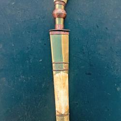 SUPERBE IMPOSANT COUTEAU TRADITIONNEL GUNONG DES PHILIPPINES, XX SI&Egrave;CLE, FINEMENT D&Eacute;COR&Eacute;