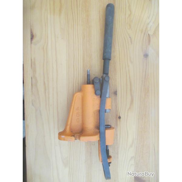 LYMAN Presse 450 graisser calibrer