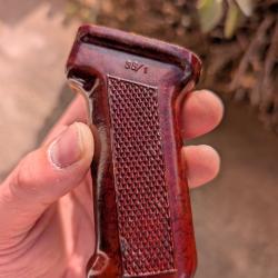 poign&eacute;e bak&eacute;lite russe authentique avec son num&eacute;ro de moule rare