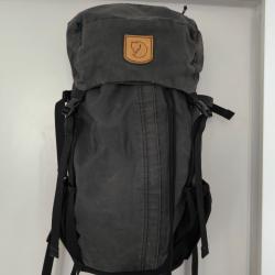 Sac &agrave; dos fjallraven kaipak 28 unisexe noir
