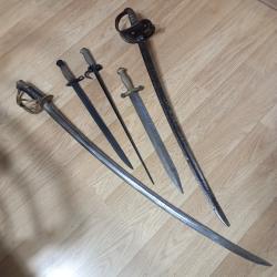 Lot d'armes blanches