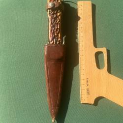 Couteau l'&eacute;clair &agrave; gravit&eacute;