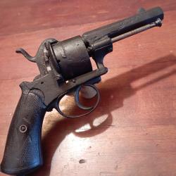 Gros revolver 12 mm &agrave; broches