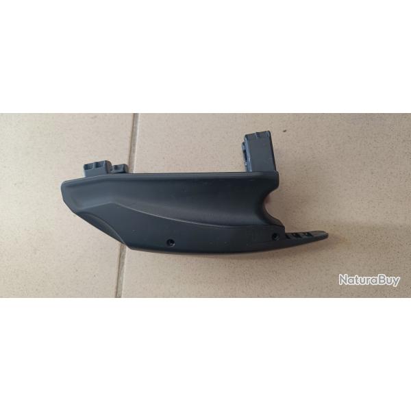 garde main FN Herstal F2000 cybergun