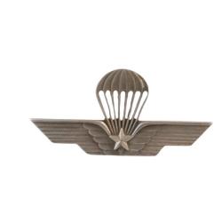 Brevet de saut Parachutiste Italien ((Brevetto di Paracadutista Militare).