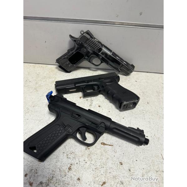 Pour r�paration Lot de x3 pistolets airsoft cal.6mm divers