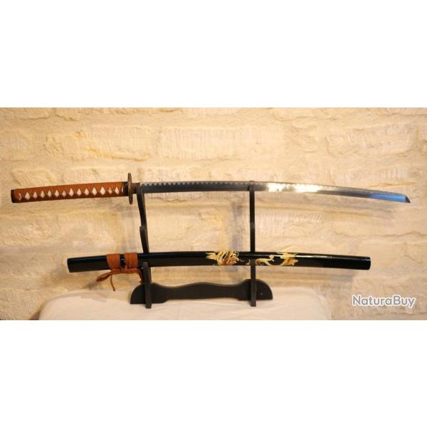 KATANA sabre japonais katana fourreau laqu� noir avec dragon ref EBR24JAP016
