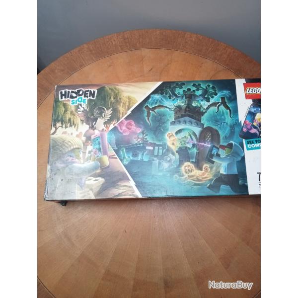 boite de lego Hiden side 35 cm x 19 cm x 5,5 cm