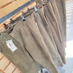 Lot pantalon cuir pleine fleure somlys ref 667 100% cuir  2-44.  2 -46. 1 50.