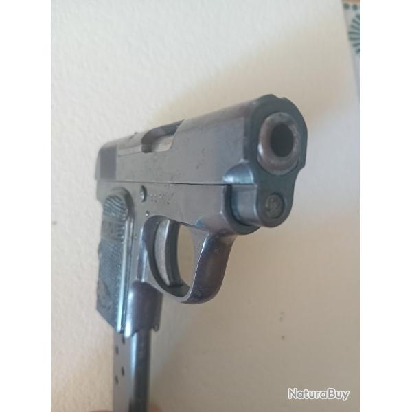 UNIQUE MODEL 10 (6.35 browning)
