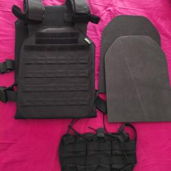 Gilet porte plaque noir marque kombat tactical + porte chargeur molle