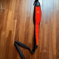 Bretelle SAUER orange &eacute;tat comme neuve.