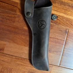 &Eacute;tui &agrave; culasse Sauer & Sohn en cuir.
