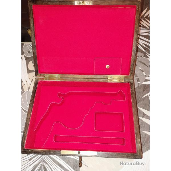 Coffret de pr�sentation pour 1873