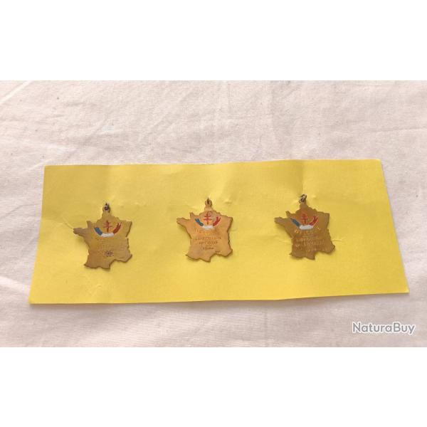 Lot de 3 Insignes lib�ration WW2 original  ( A1 )