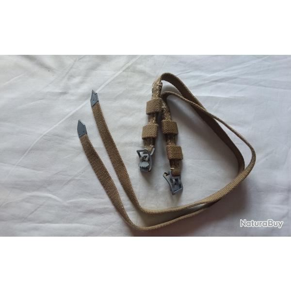 Paire de Sangle de paquetage en toile  Allemand    ( A1 )