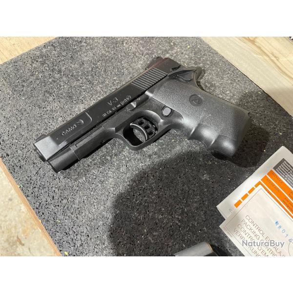 Pistolet Gamo V3