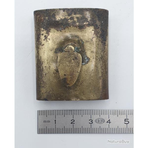 Chape laiton de fourreau de Dague ou de Sabre ?.