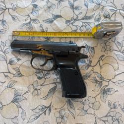 CZ-83